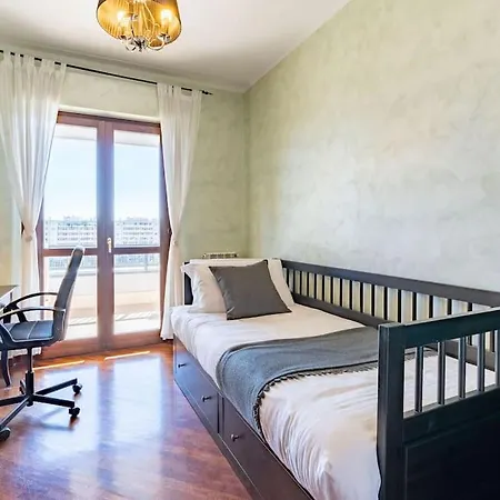 Apartment Perugino's Peaceful Sky Terrace Ponte Galeria